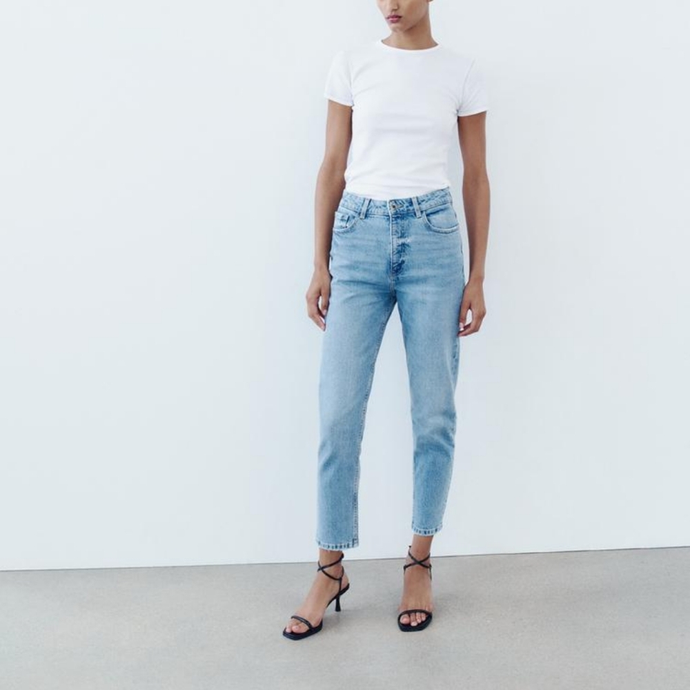 BNWT Zara Mom Jeans